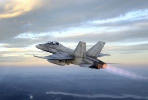 A two-seater CF-18 flies over the Parc des Laurentides en route to Valcartier firing range.  Photo: Corporal Pierre Habib