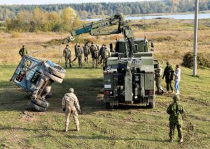 Starychi, Ukraine. October 20, 2016. Ukrainian Armed Forces students and Canadian instructors of Joint Task Force – Ukraine practice vehicle recovery at the International Peacekeeping and Security Centre in Starychi, Ukraine. (Photo: Joint Task Force – 