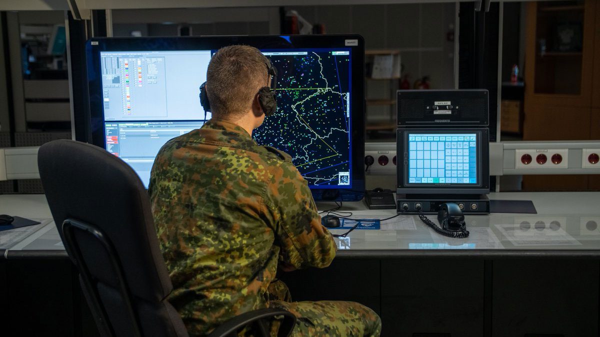 Securing Canada’s command and control communications