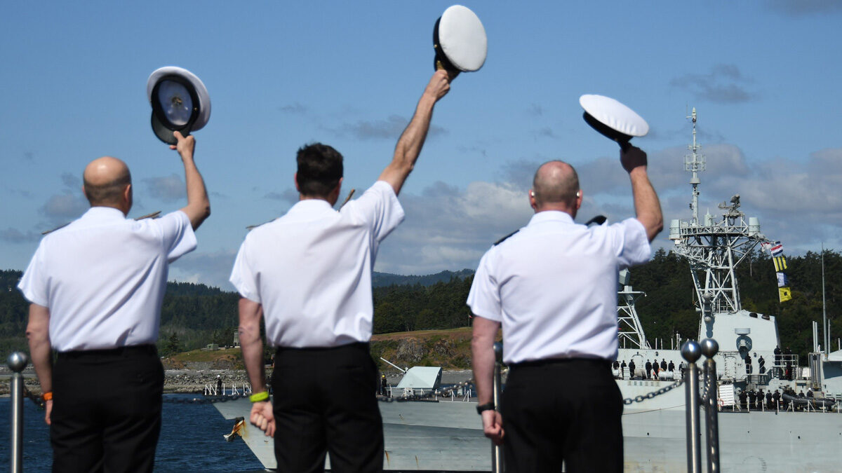 Setting Sail: HMCS Vancouver and Winnipeg Begin Five-Month Deployment to Indo-Pacific￼
