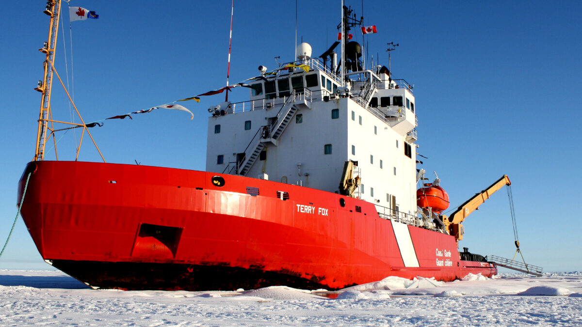 Canadian Coast Guard Ship Terry Fox Vessel Life Extension Contract Awarded to Heddle Shipyards