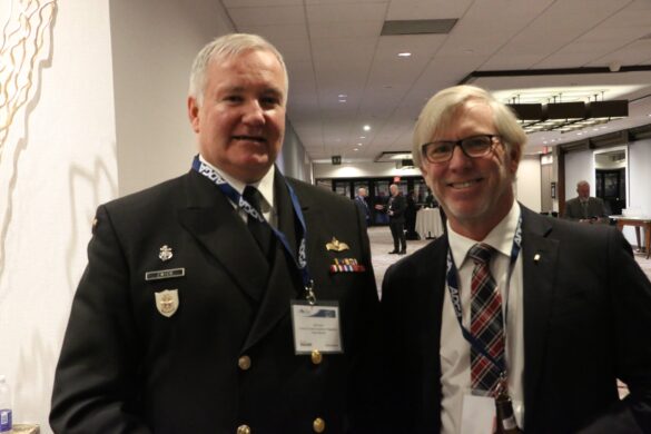 Left: RAdm Jeff Zwick, Chief of Combat Systems Integration CCSI and LGen (ret'd) Stu Beare