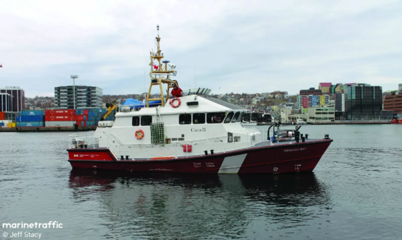 CCGS Barrington Bay. Image source: https://www.marinetraffic.com/en/photos/of/ships/shipid:7935277/shipname:BARRINGTON%20BAY?order=date_uploaded