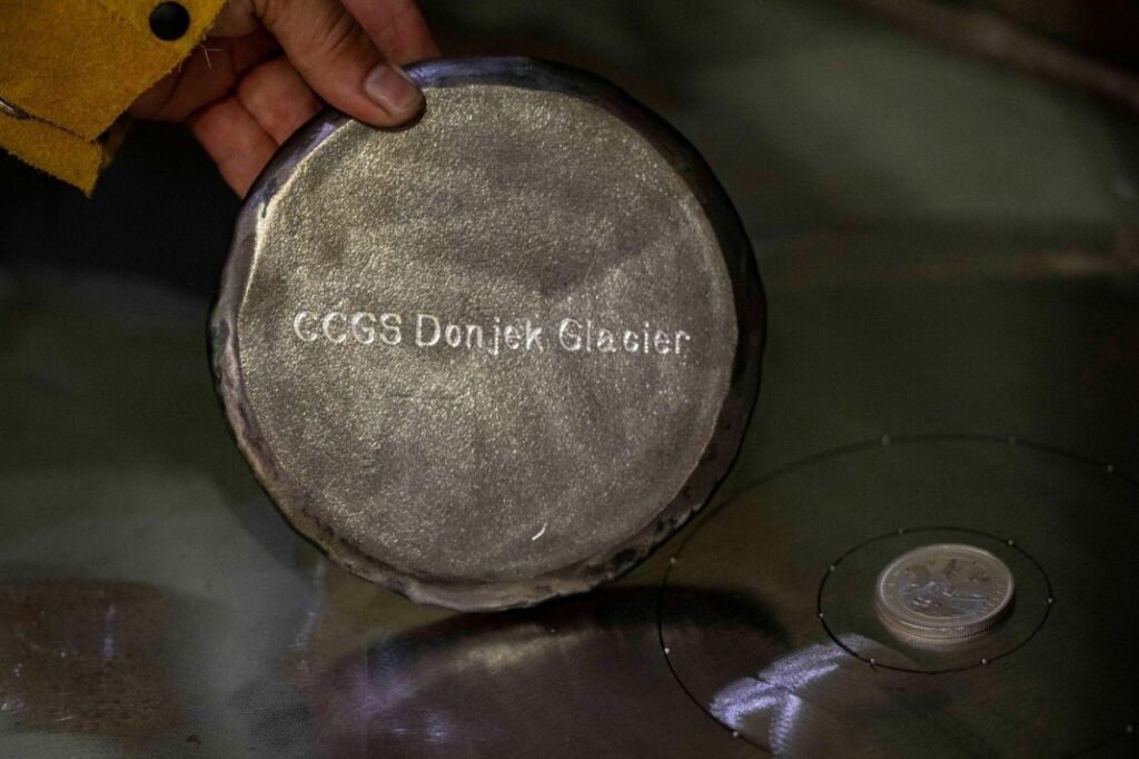 CCGS Donjek Glacier coin. Image source: https://shipsforcanada.ca/our-stories/future-arctic-and-offshore-patrol-ships-for-canadian-coast-guard-officially-named-ccgs-donjek-glacier-and-ccgs-sermilik-glacier