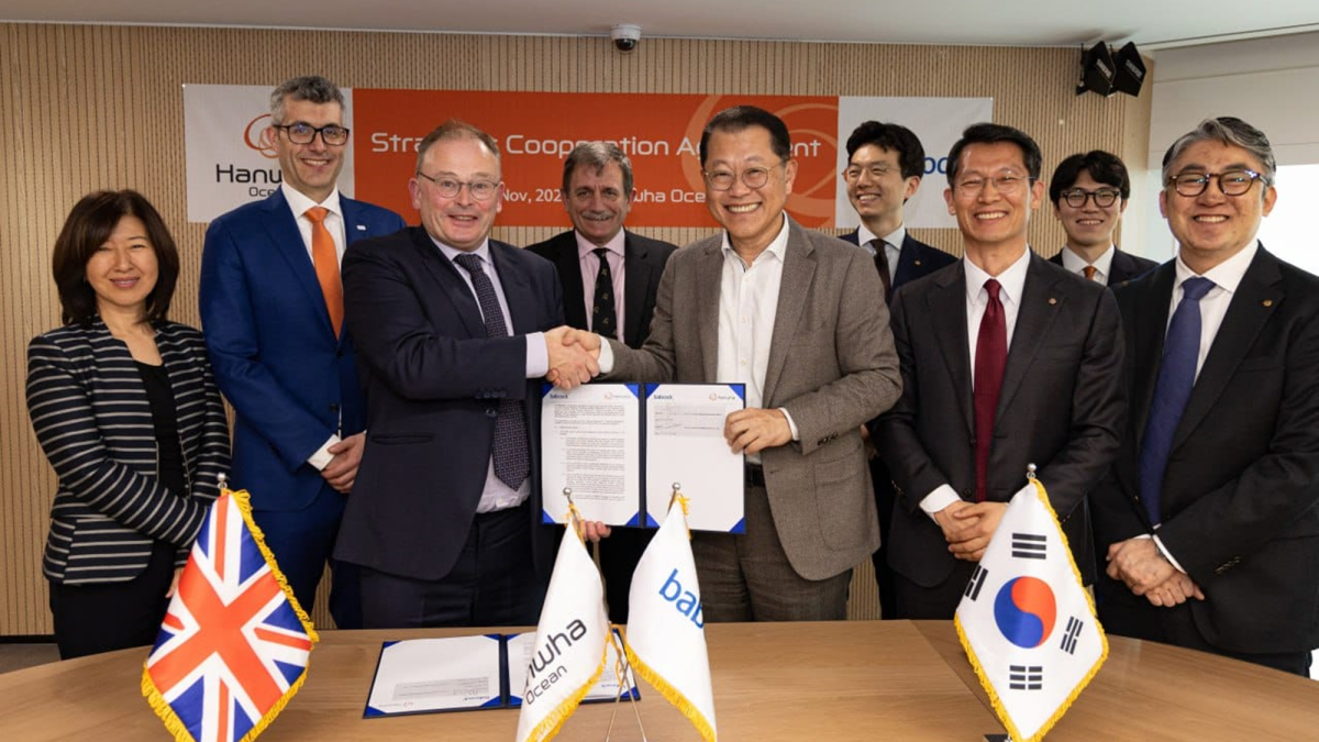 Babcock and Hanwha Ocean Forge Partnership to Expand Global Naval Reach