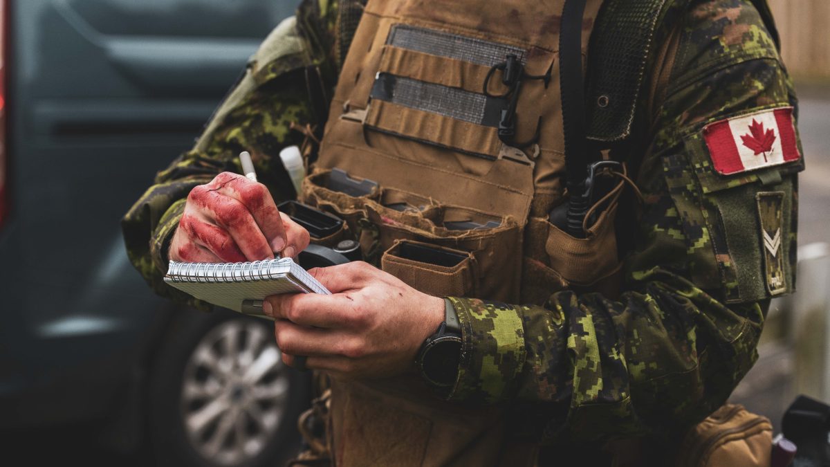 Risk in Complex Military Acquisitions in Democracies