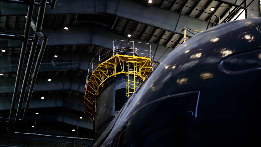 Seaspan stands ready to ensure a smooth transition between Canada’s current and future submarines.