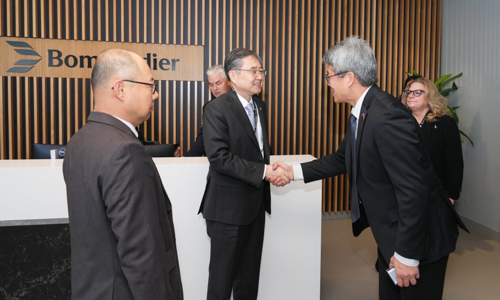 Minister Cho highlighted Bombardier’s significant contribution to strengthening the ROK’s defence capabilities.