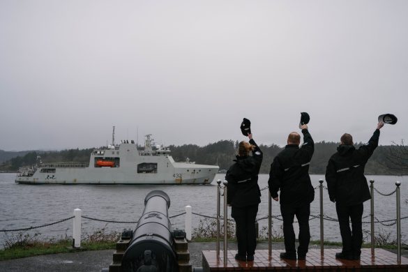 From sovereignty patrols to multinational operations, the mission demonstrated the global reach of Canada’s Navy. Image source: https://x.com/RoyalCanNavy/status/2002122028841673079