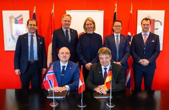 Where global submarine expertise meets Canadian infrastructure leadership.